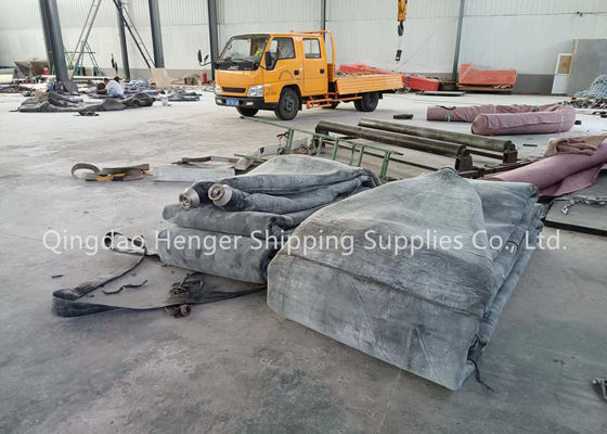 Qualität Marine Rubber Airbag Pneumatic Rubber Fender with 0.8-3 M Diameter 4-25 M Length and Medium Pressure (4-5) usine