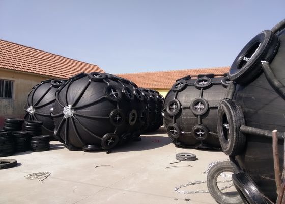 Qualität Gummi-milchiges weißes Schiff Gray Durable Marine Fenders Geschlechtskrankheit 50KP Überziehschutzanlagen-0.7*1.5~1.0*1.5 usine