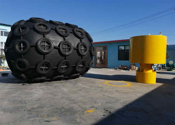 Qualität Pneumatische Gummi-Art Fender CTN Yokohama mit Kettenreifen und Netz usine