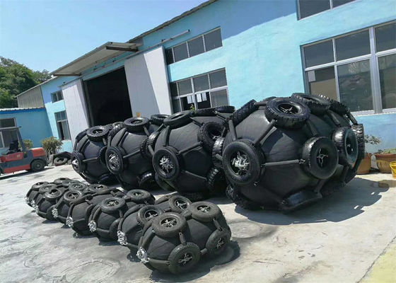 Qualität Marine Ship Boat Using Pneumatic-Gummipuffer-Treffen ISO 17357 usine