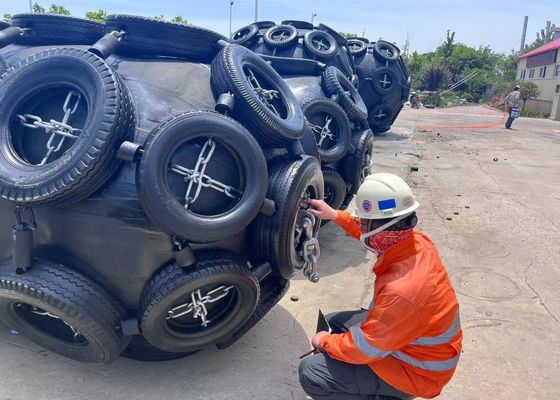 Qualität Boot oder Schiff Fender Pneumatischer Gummi Yokohama Typ Fender usine
