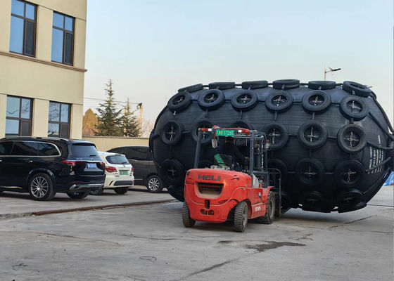 Qualität 3.3 mx6.5 m Yokohama-Fender schwebender pneumatischer Gummi-Fender usine