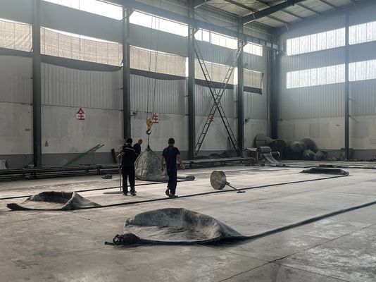 Qualität Kundenspezifischer Marine-Gummiluftsack für Schiffsbergung und Hebesäcke usine