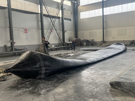 Qualität Inflatable Barge Docking Airbag Pressure Range 0.2-0.4Mpa Provide Safe Protection During Barge Mooring Docking usine