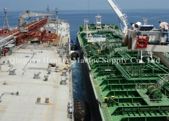 Qualität Überziehschutzanlagen-Geschlechtskrankheits-Operations-Doppelschicht-pneumatischer Marinegummipuffer für VLCCs usine