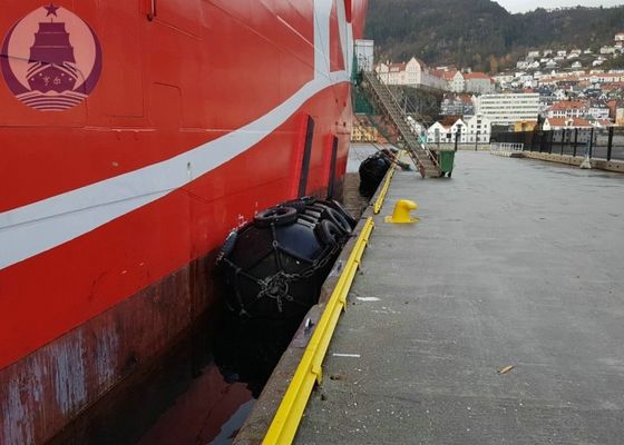 Qualität Antiexplosions-Naturkautschuk, der pneumatischen Fender für Verhinderung des Zusammenstoßes schwimmt usine