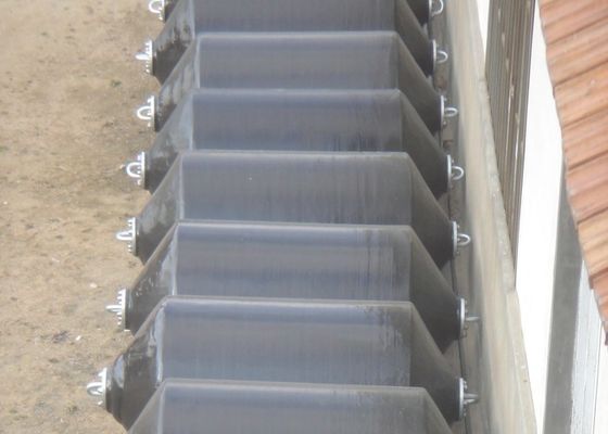 Qualität Bunter Schaum gefüllter Fender-Polyurethan-Dock-Fender mit ausgezeichnetem Öl-Widerstand usine