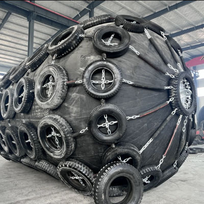 Qualität 50 Kpa / 80 Kpa pneumatischer Gummi-Fender Yokohama-Typ usine