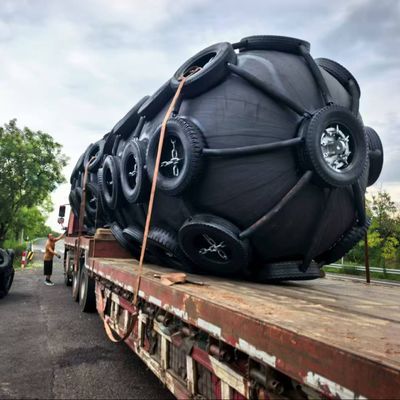 Qualität Pneumatischer Gummi-Fender mit ISO17357-Zertifizierung für den Schutz der Meere usine