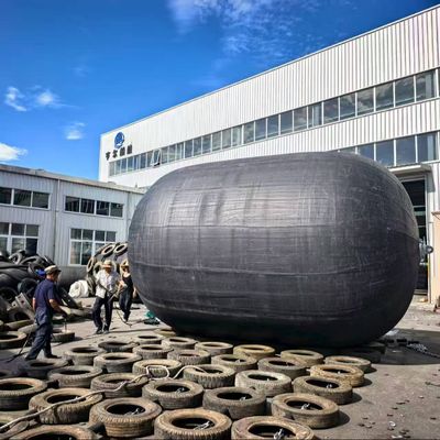 Qualität 50kPa/80kPa Working Pressure Pneumatic Marine Fender with 6-10 Years Lifespan for Ship-to-ship And Ship-to-dock Protection Fabrik