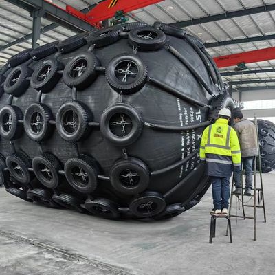 Qualität Anfangsinterner Druck 80 kPa, Maritimes Fender-Netz-Typ, ideal für Stoßdämpfung von Seeschiffen und Sicherheitssysteme an Docks usine