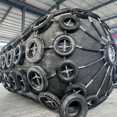 Qualität ISO17357 Pneumatischer Gummifender zum Schutz von Seeschiffen usine