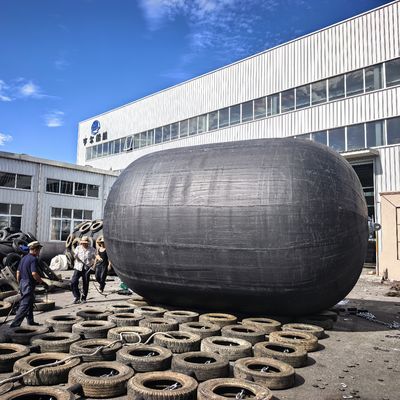 Qualität Henger Yokohama-Typ aufblasbarer Marine-Gummi-Fender mit BV-Zertifikat für STS- und Docking-Betrieb usine