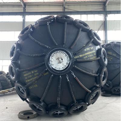 Qualität Zuverlässiger kundenspezifischer Pneumatischer Gummi-Fender ISO17357 Durchmesser von 0,3 bis 4,8 M usine