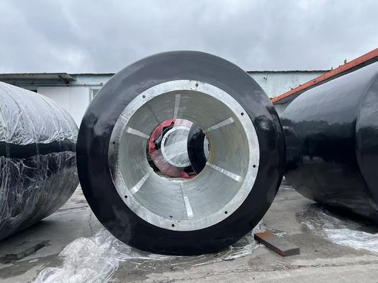 Qualität Zylindrischer, schaumstoffgefüllter Fender mit feuerverzinkten Ketten, Durchmesser 0,5 m - 4,5 m usine