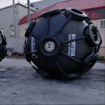 Qualität Pneumatic Rubber Fender For Marine Service usine