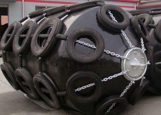 Qualität High Density Foam Core Foam Filled Fender with High Energy Absorption Capacity and Positive Buoyancy for Marine Protection usine