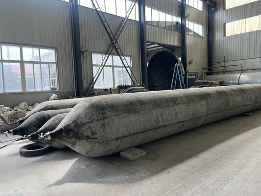 Qualität Marine Rubber Airbag with Rapid Inflation Manifold for Simultaneous Multi Unit Operation in 0.8-3 M Diameter Fabrik