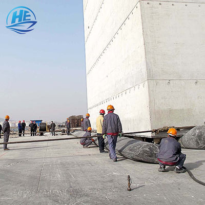 Qualität Schiff, das Marinegummiairbag-Hochdruckmarinewiedergewinnungs-Luftbrücke-Taschen startet usine