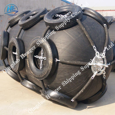 Qualität Sich hin- und herbewegende Schaum gefüllte Fender-Yokohama-Art Gummiboots-Fender D formte usine