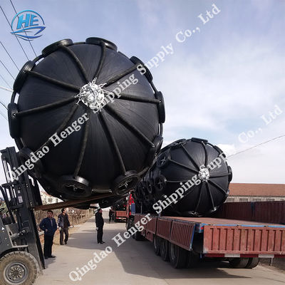 Qualität Sich hin- und herbewegende Schaum gefüllte Fender-Yokohama-Art Gummiboots-Fender D formte usine