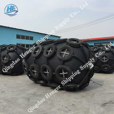 Qualität ISO17357 Pneumatischer Gummi-Fender, spezielle Größen 0,3-4,8M usine