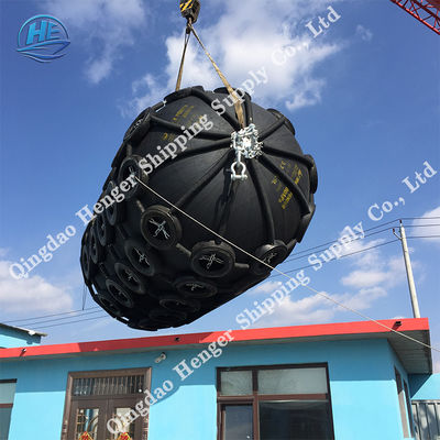 Qualität Kollisionverhindernde aufblasbare pneumatische Gummipuffer-Schwarz-Farbe 24 Monate Garantie- usine