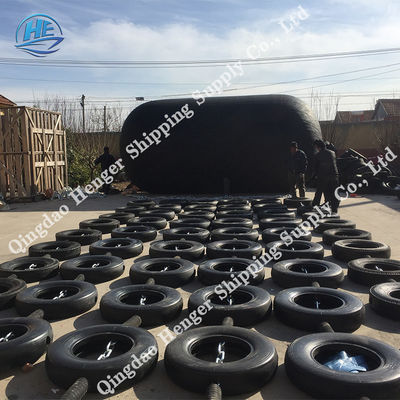 Qualität Dauerhafter natürlicher Marinegummipuffer-Gummidock-Fender mit 24 Monaten Garantie- usine