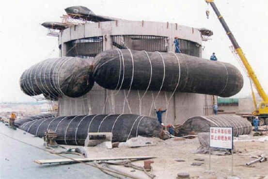 Qualität Marine Heavy Lifting Airbags Dry-Dock-startendes anhebendes Schiff und Marine Airbag usine