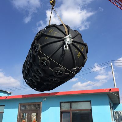 Qualität Gewellte Eckstoßdämpfer Yokohamas Marine Rubber Fender Marine Dock usine