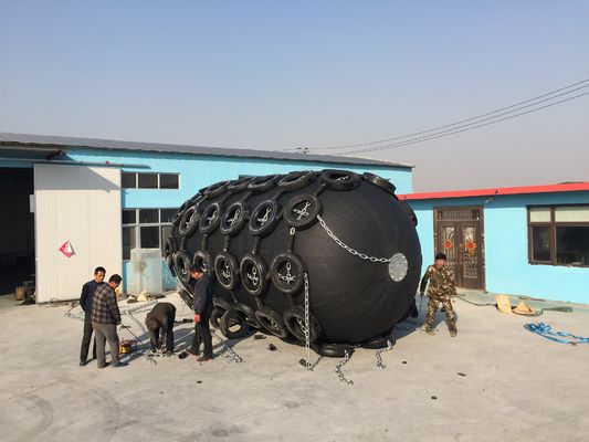 Qualität Hervorragende Stoßdämpfungskapazität Schiffsfender mit Aufblasdruck 50 kPa und Leistung usine
