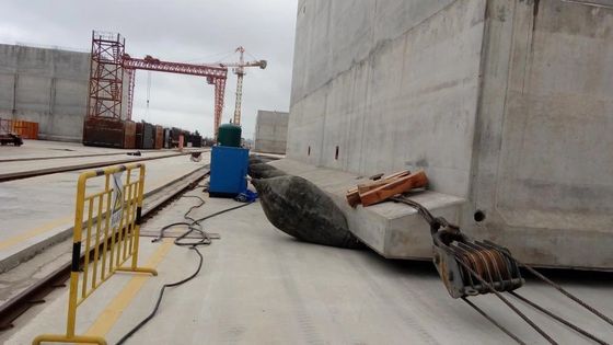 Qualität Schwere anhebende aufblasbare GummiMarine Airbags D15*L20m Marine Lifting Airbag usine