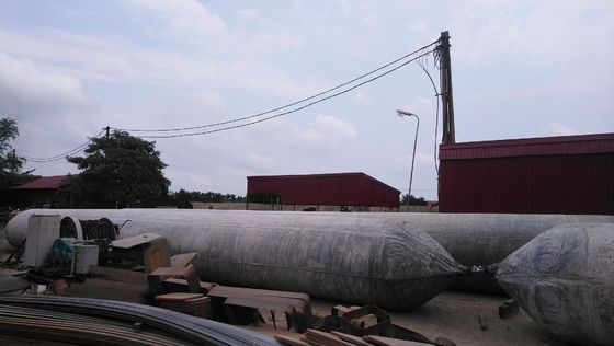 Qualität 16m Marine Rubber Airbag Boat Lift Marine Salvage Airbag usine