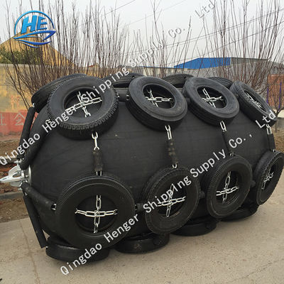 Qualität 3.3*6.5m schwarzer pneumatischer Gummipuffer-natürlicher Gummipuffer-Yokohama-Fender usine