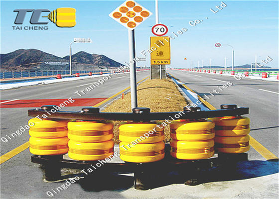 Qualität EVA Buckets Rolling Road Traffic-Sicherheitsscheibe-Sperren-Antiabbruchs-Leitschiene usine