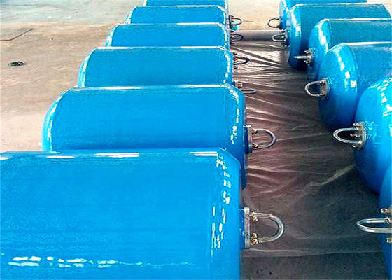 Qualität ISO17357 Standard Foam Filled Fender with Polyethylene Outer Shell and Closed-cell Foam Core for Durable Impact Protection Fabrik