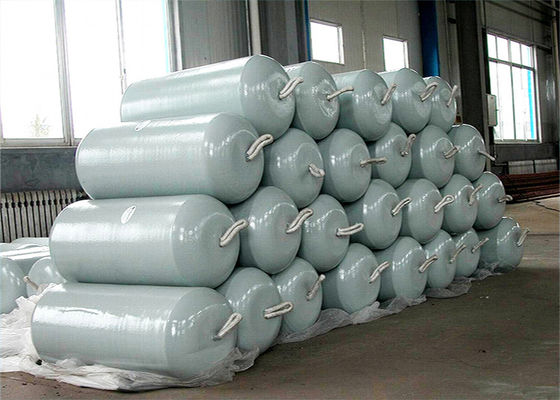 Qualität Positive Buoyancy Foam Filled Fender with Customized Size and High-Density Foam Core for Marine Dock Protection usine