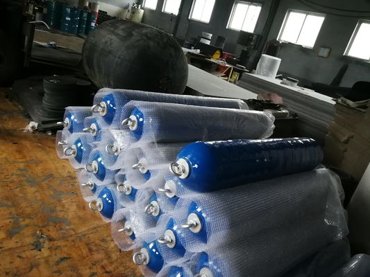 Qualität Nicht markierende EVA-Schaum-gefüllte Stoßstange für Marine-Fender und Dock Edge Protection mit kundenspezifischer Herstellung nach ISO17357 Standard usine