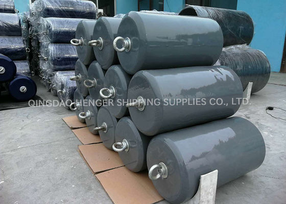 Qualität ISO 17357 Certified Marine-Grade EVA Foam Filled Fender with Customizable Density 70-110 kg/m³ for Vessel Protection Fabrik